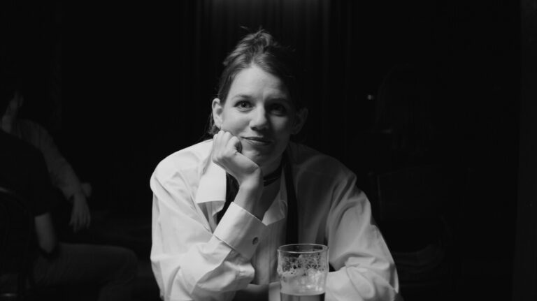 Vulva Vulva Vap Vap_still 2